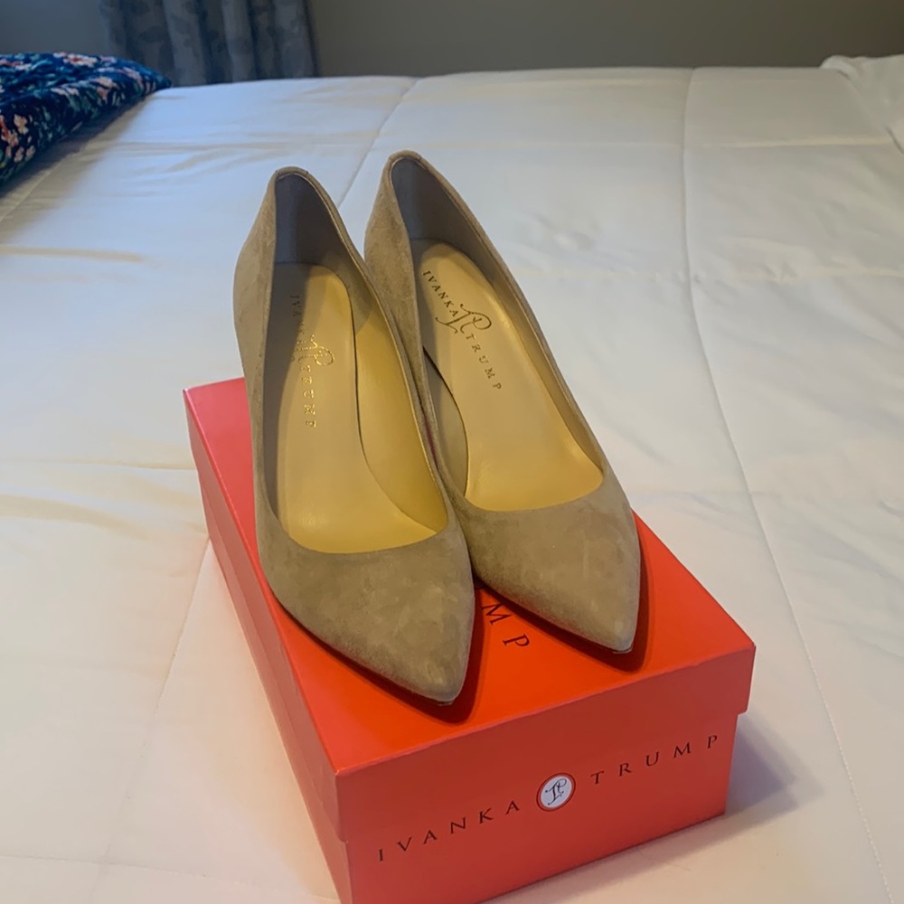Suede pumps. 3” heel. A good neutral color that will go with anything.